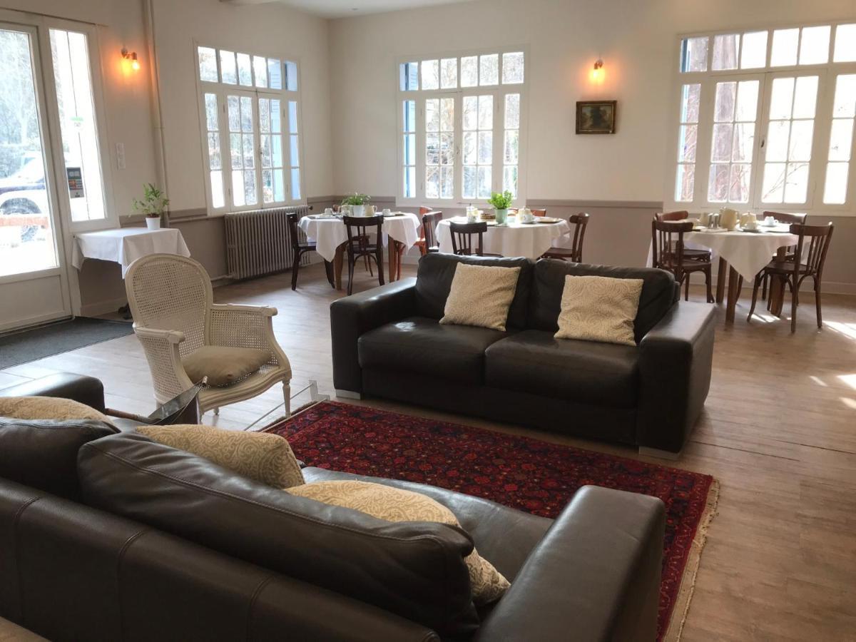 Les Terres Rouges 06 Bed & Breakfast Guillaumes Luaran gambar