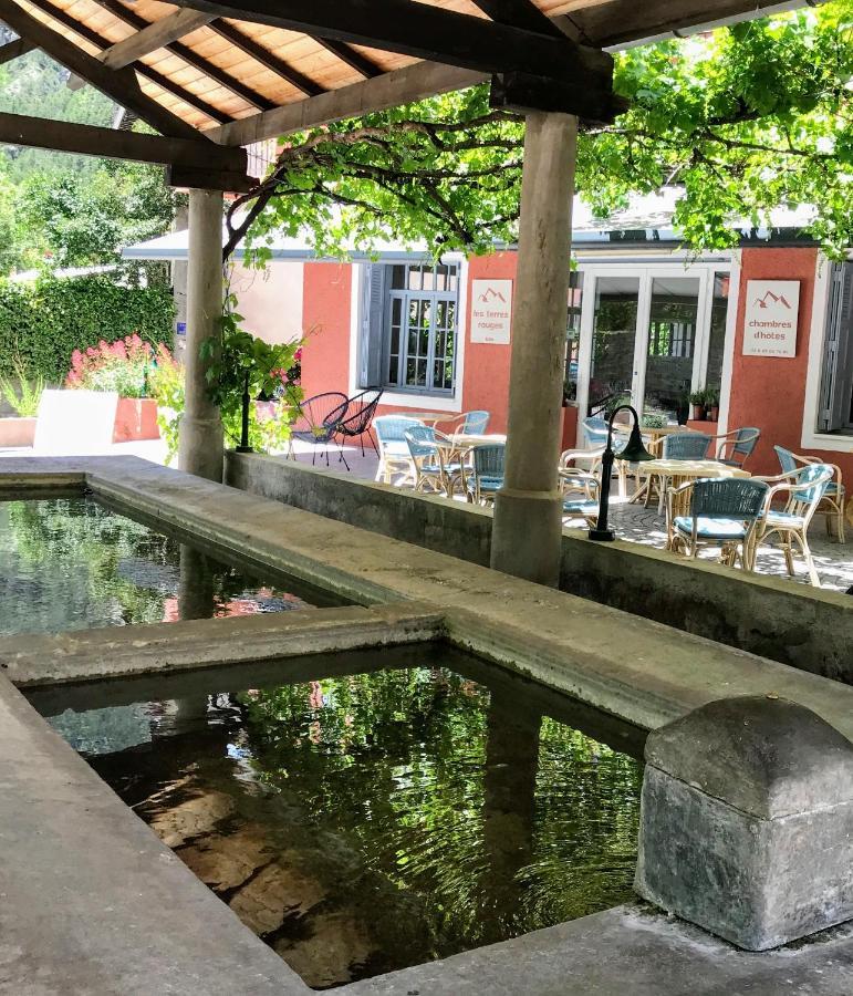 Les Terres Rouges 06 Bed & Breakfast Guillaumes Luaran gambar
