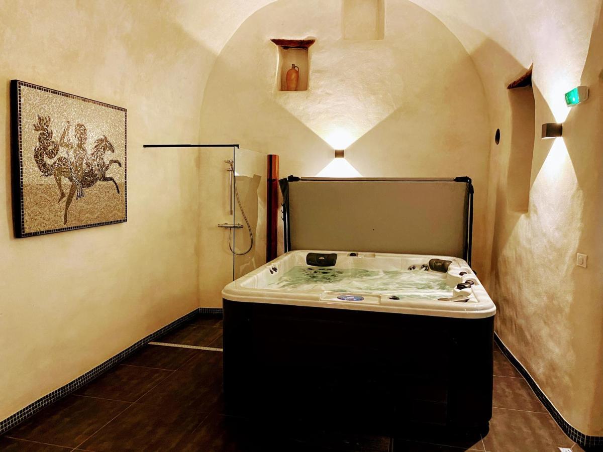 Les Terres Rouges 06 Bed & Breakfast Guillaumes Luaran gambar
